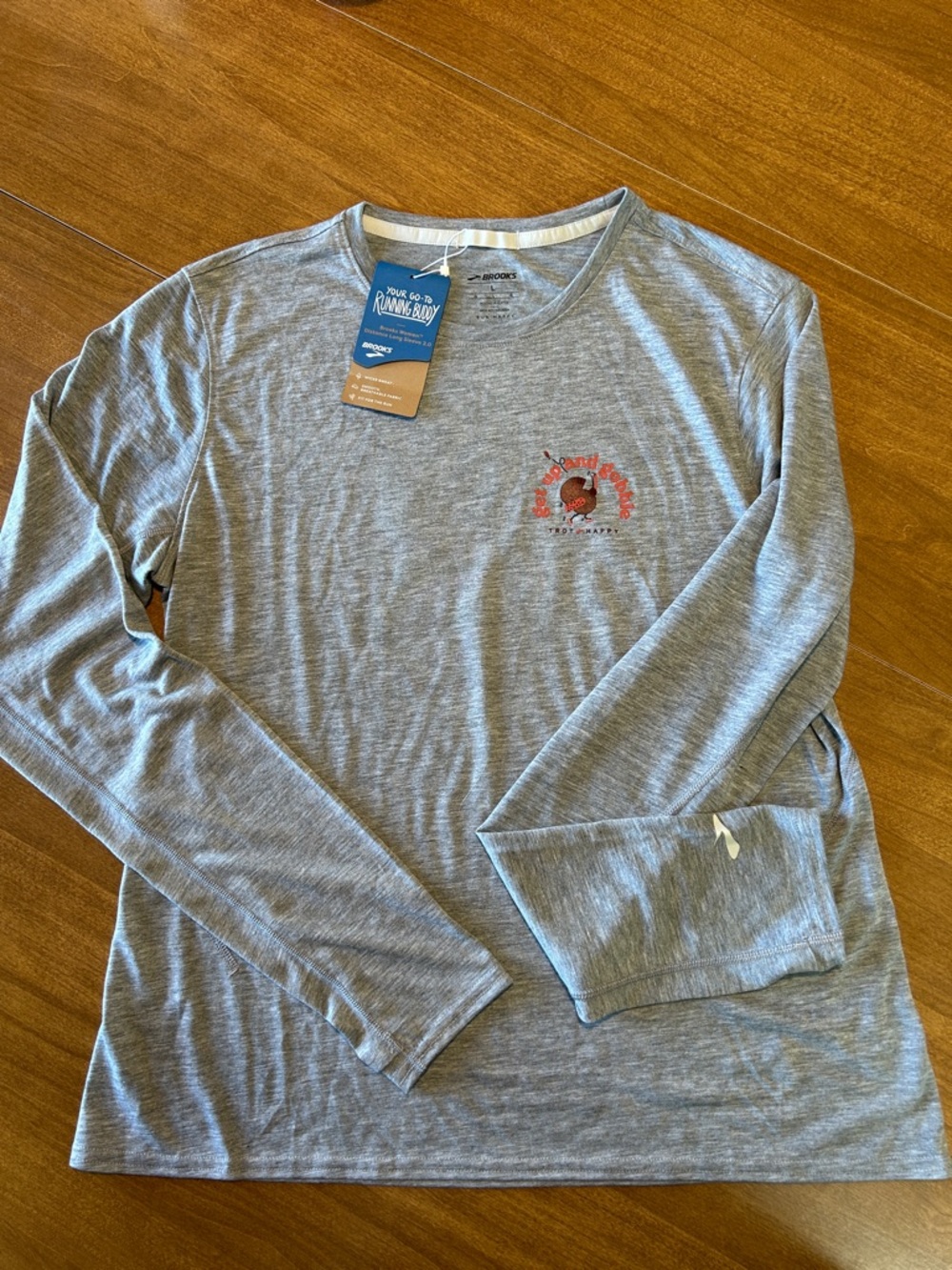 Women’s Heather Gray Long-Sleeve Performance Tee